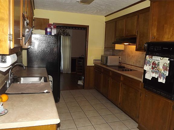 2nd image of 5313 Brookhollow Dr