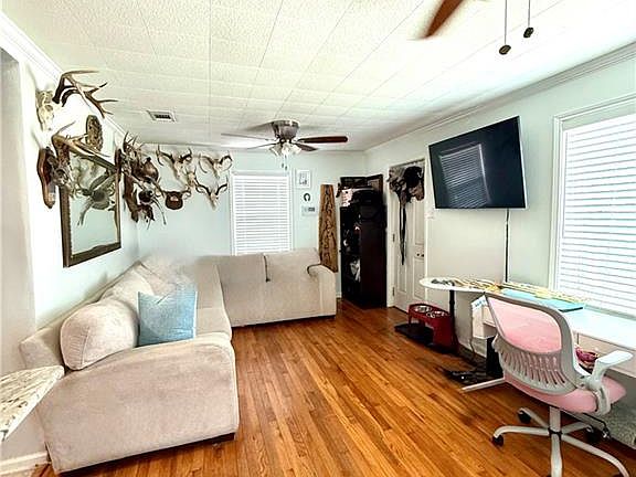 4th image of 708 Houma Blvd