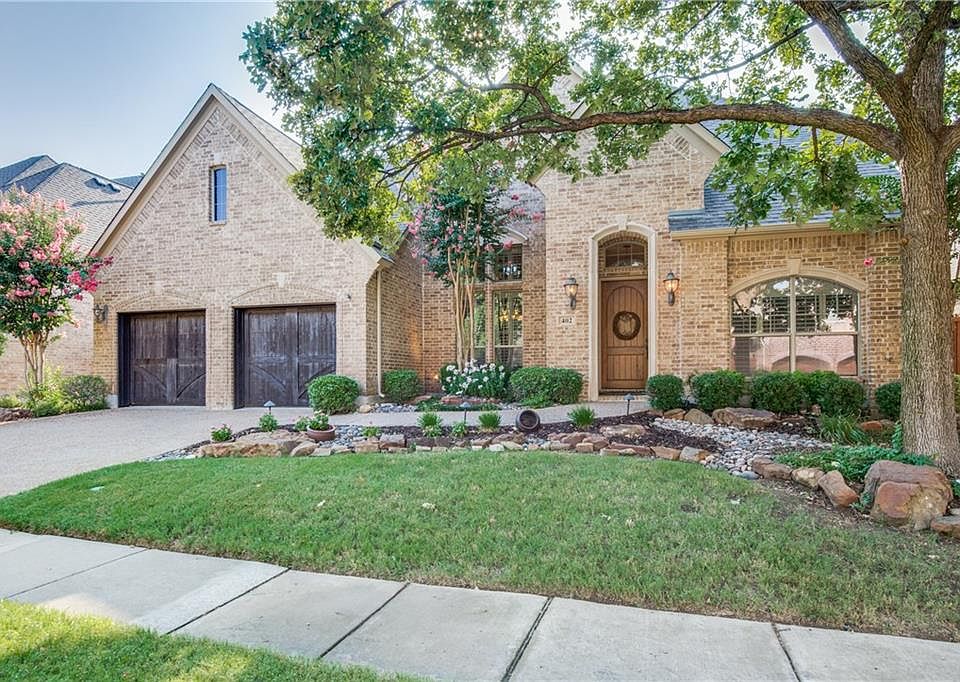 1st image of 402 Brazoria Dr