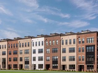 43512 Madison Springs Ter, Ashburn, VA 20148