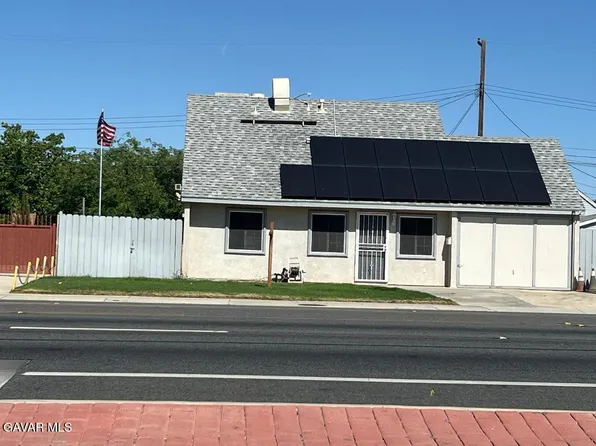 44026 10th St W, Lancaster, CA 93534