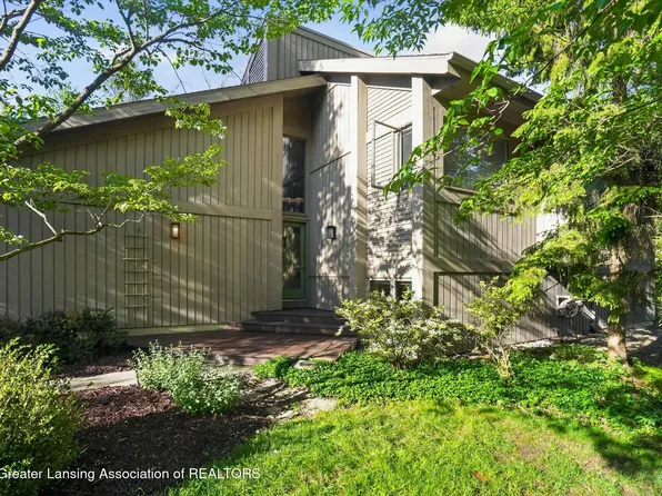 6134 Oakpark Trl, Haslett, MI 48840