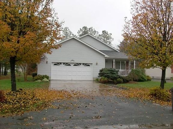 3rd image of 214 Meadow Ave