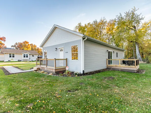 2290 Newton St, Lake Station, IN 46405