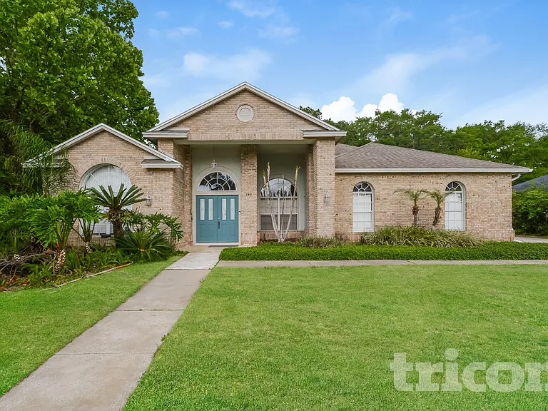 248 Huntridge Way — Photo 1