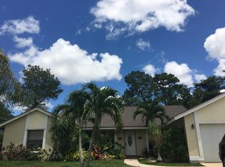 745 Juniper Pl, Wellington, FL 33414