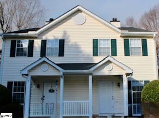 10 Allenwood Ln, Greer, SC 29650