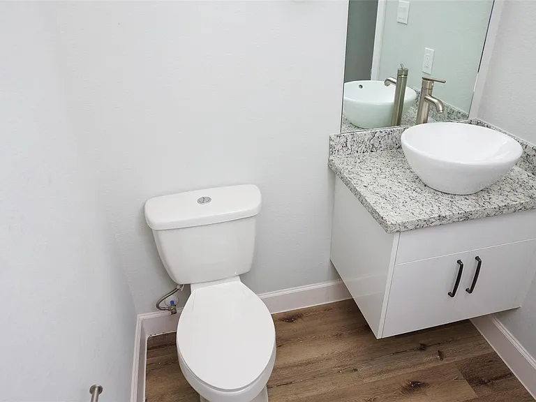 5036 Van Fleet St #A — Photo 6