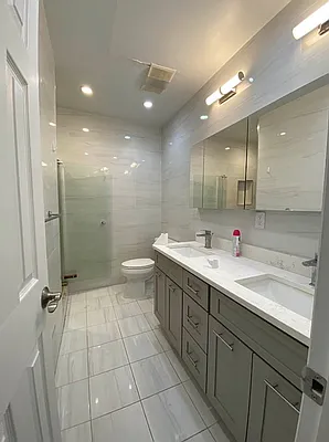 Rented by Urban Real Estate Property Group Inc | media 4