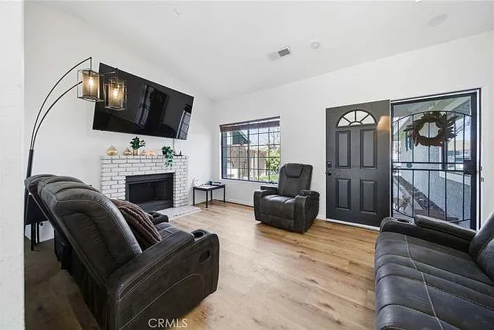 130 Mountainside Dr — Photo 7