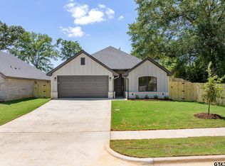 2241 Dogwood Park Blvd, Tyler, TX 75707