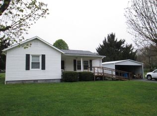 263 Green Valley Rd, Fries, VA 24330