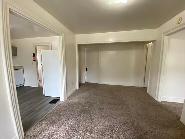 320 N Adams St #2 — Photo 11
