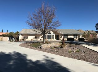 16033 Olalee Rd, Apple Valley, CA 92307