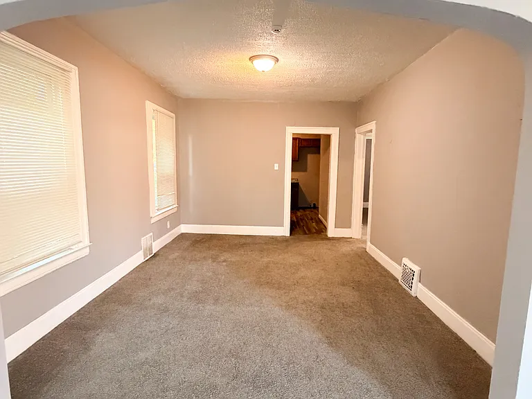 3799 W Philadelphia St — Photo 3