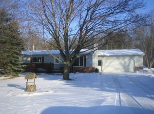 16815 Oakley Rd, Chesaning, MI 48616