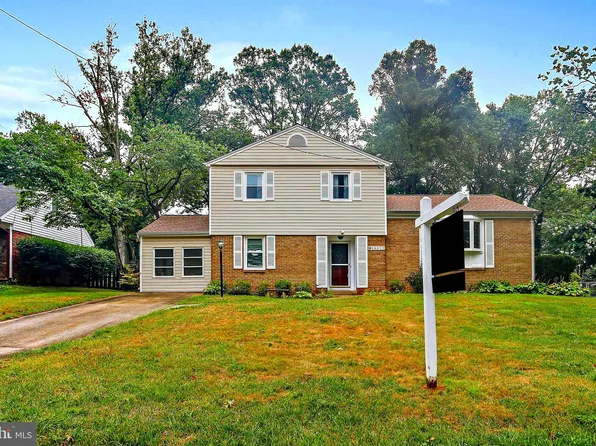 16625 S Westland Dr, Gaithersburg, MD 20877