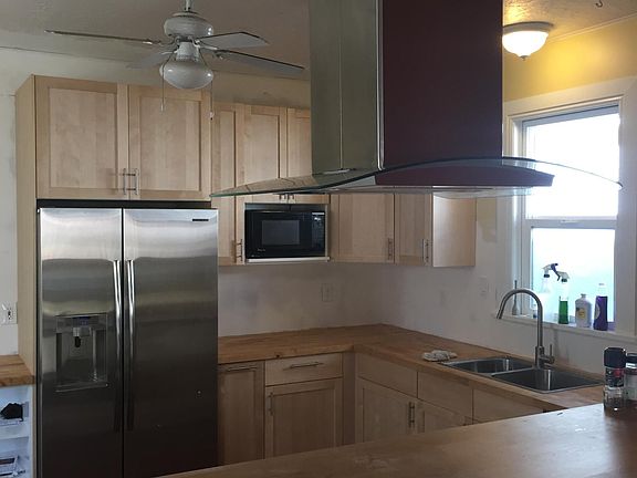 5th image of 533 S Windsor St