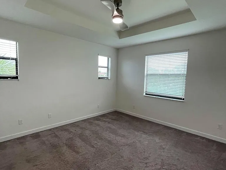 12932 Anthorne Ln — Photo 8