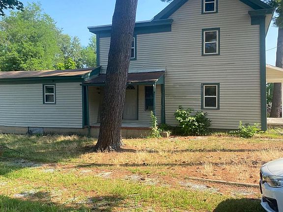2nd image of 431 Main St #435