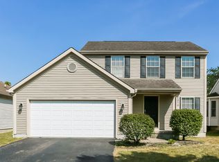 2070 Winding Hollow Dr, Grove City, OH 43123