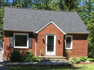 4664 Parker Rd, Hamburg, NY 14075