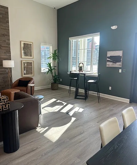 White Pines Apartment Homes — Photo 8
