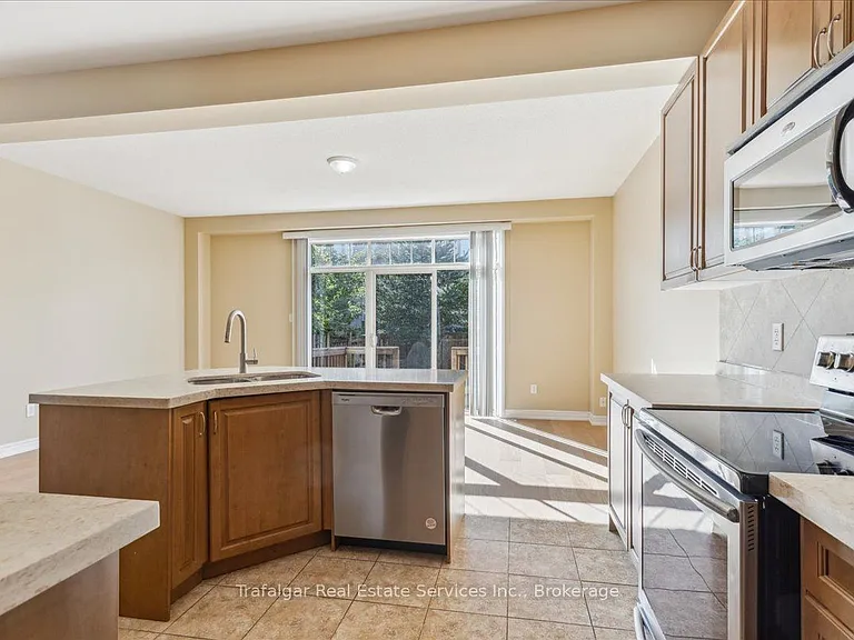 2089 Tovell Dr — Photo 16