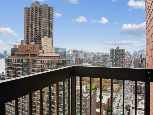 250 East 40th Street image 7 of 9