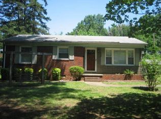 3908 Bristol Dr, Charlotte, NC 28208