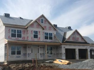 414 Winchester Dr, Chambersburg, PA 17202