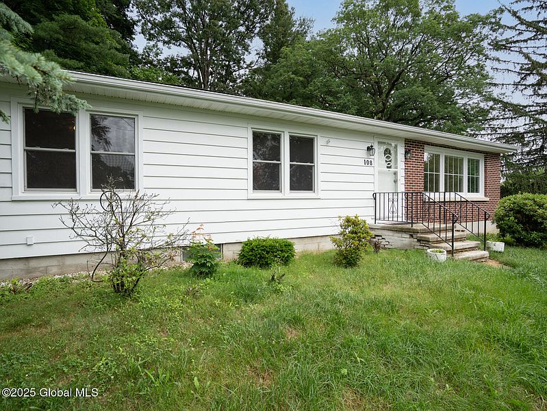 3rd image of 108 Wayne Street
