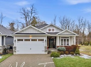 89 Gill Rd, Lambton Shores, ON N0M1T0