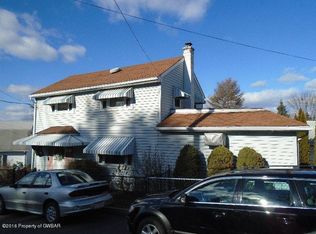 30 W Liberty St, Hanover Township, PA 18706