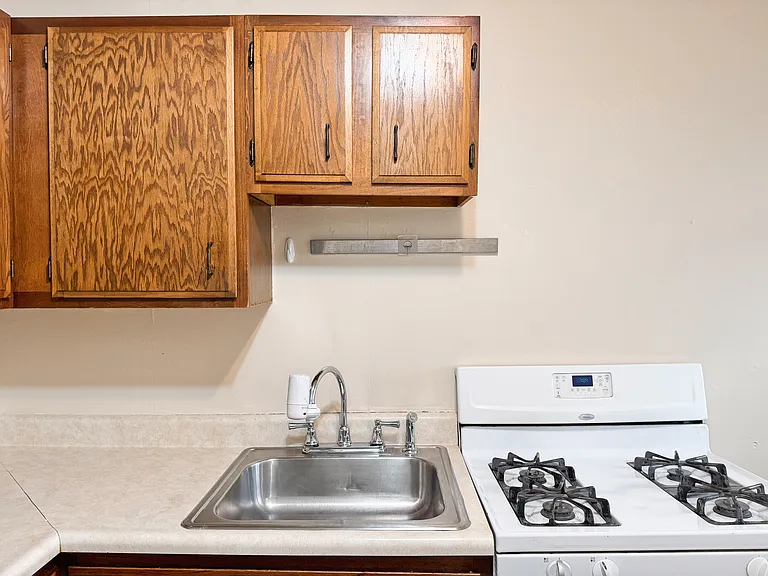 5727 Phillips Ave #1 — Photo 13