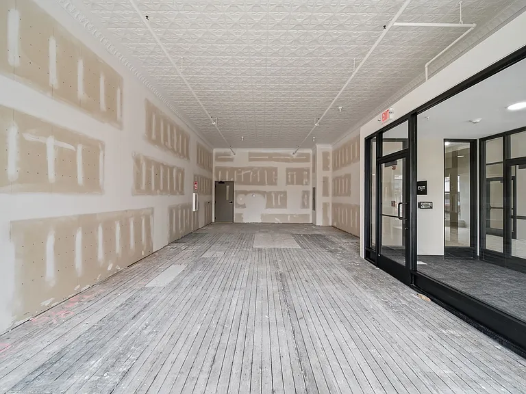 115 S Main St #103 — Photo 5