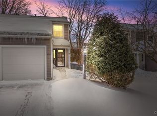4741 Sabre Ln, Manlius, NY 13104