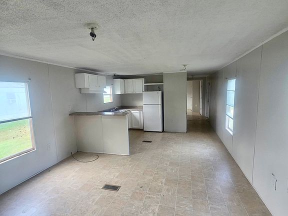 3rd image of 45 Burnt Bridge Rd #6