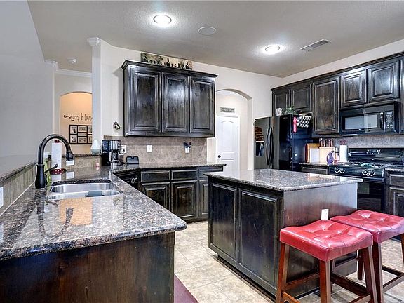 4th image of 5608 Paloma Ct
