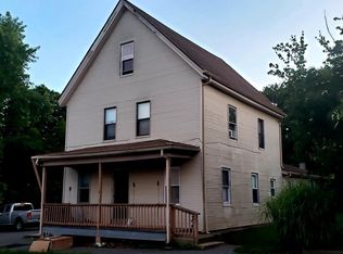 8 Chase St, Taunton, MA 02780