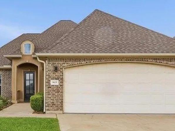 3825 Royal Meadows St, Port Arthur, TX 77642