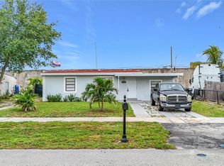 1838 Lauderdale Manor Dr, Fort Lauderdale, FL 33311