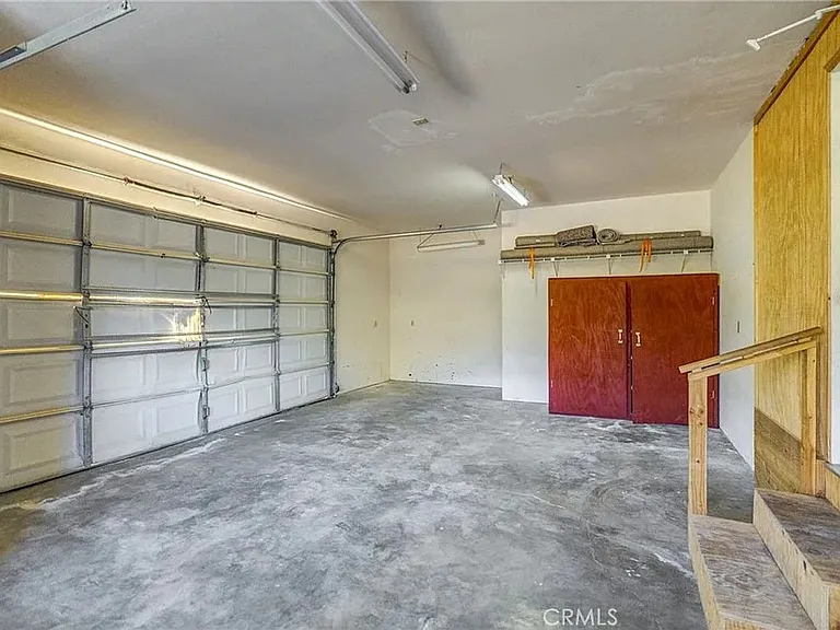 1809 Pioneer Way — Photo 29