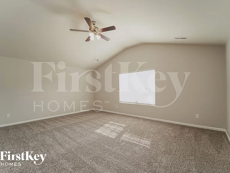 8317 Kneller St #52 — Photo 9