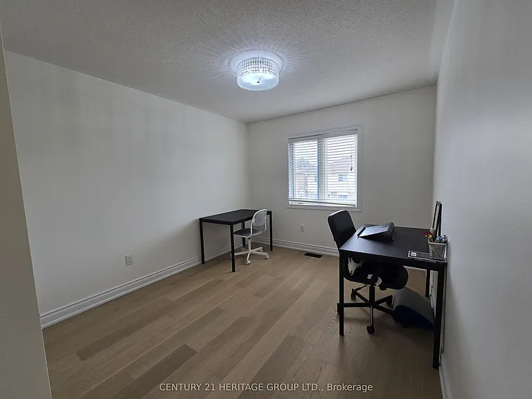 37 Luisa St — Photo 19