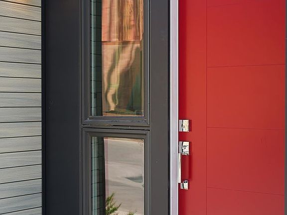 3rd image of 8238 High St