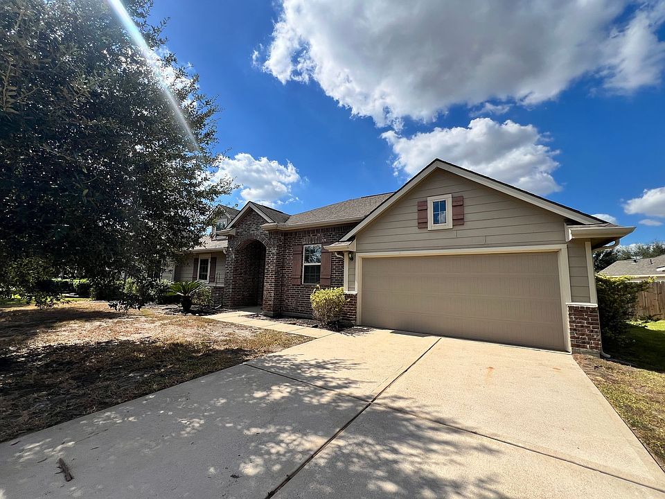 1st image of 22407 Stonebridge Crossing Ln