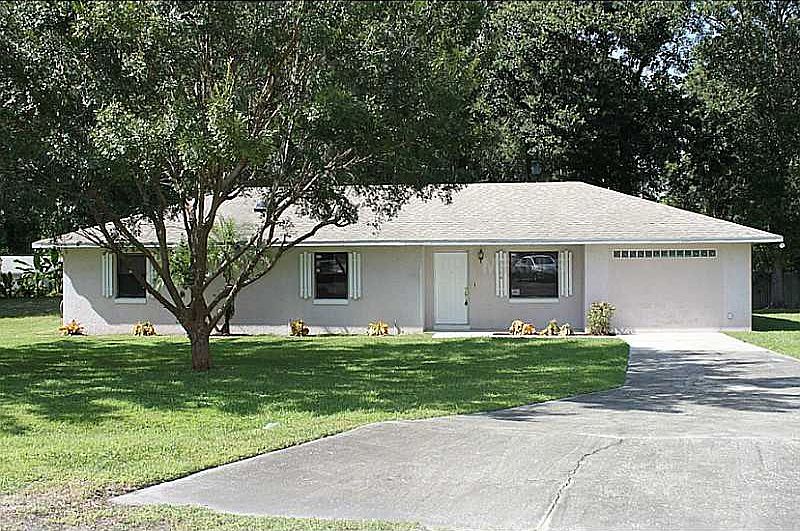 1st image of 7554 Eastview Pl