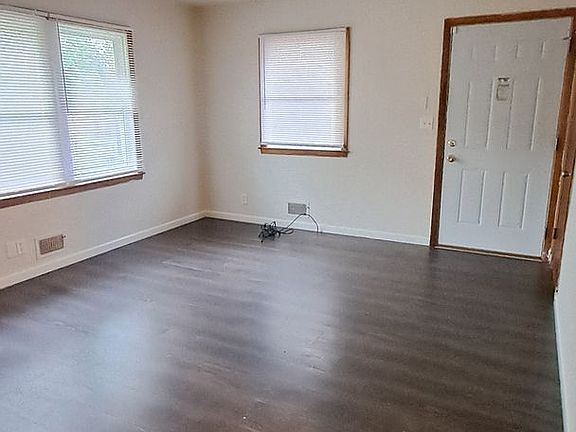 4th image of 2225 7th Ave APT 4