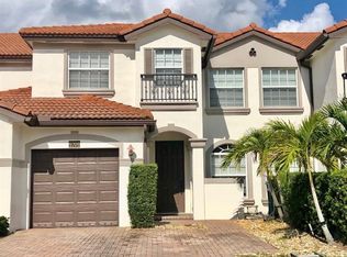 9709 Darlington Pl, Fort Lauderdale, FL 33328